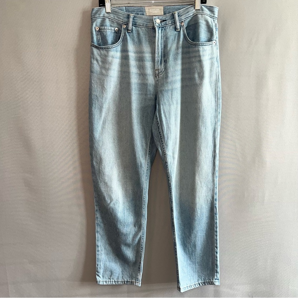 Everlane The Super-Soft Straight Leg Jean in Light Wash